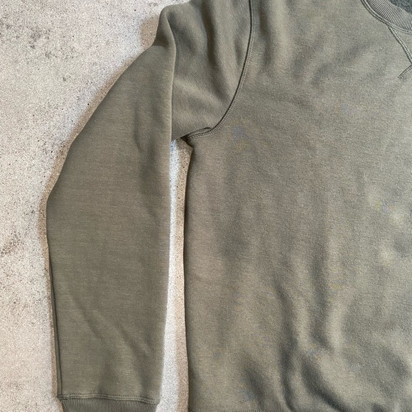 Eddie Bauer Men's Crewneck Sweater in Olive - Picture 2 of 5